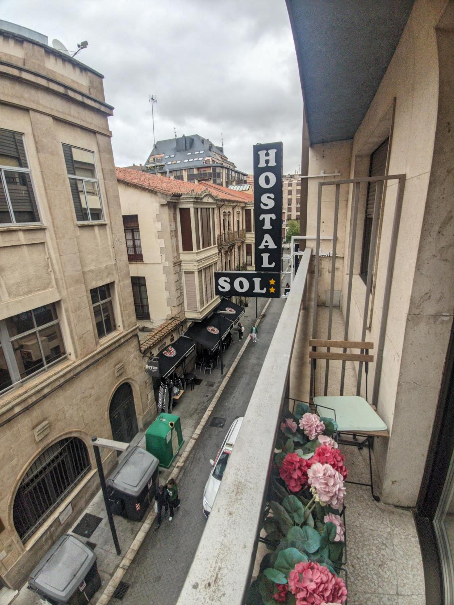 Hostal Sol Zamora Ngoại thất bức ảnh